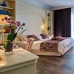 Hotel Tritone Luxury Thermae & Abano Terme