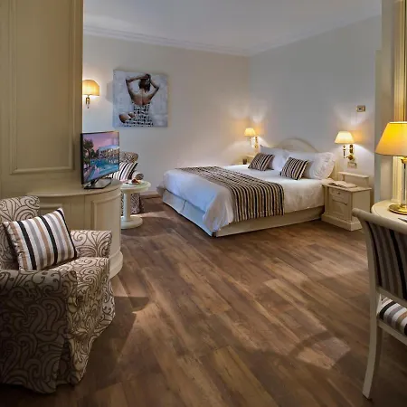 Tritone Luxury Thermae & Hotel