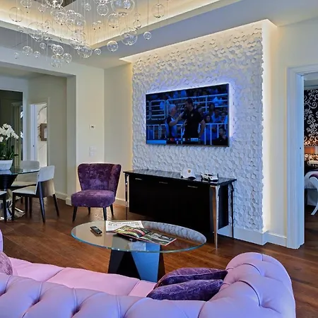Tritone Luxury Thermae & Отель