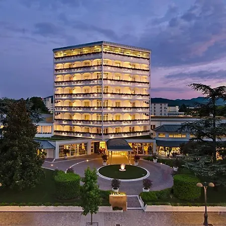 Tritone Luxury Thermae & 5* 阿巴诺泰尔梅