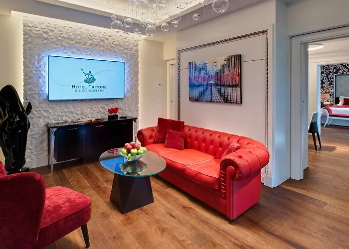 ホテル Tritone Luxury Thermae &