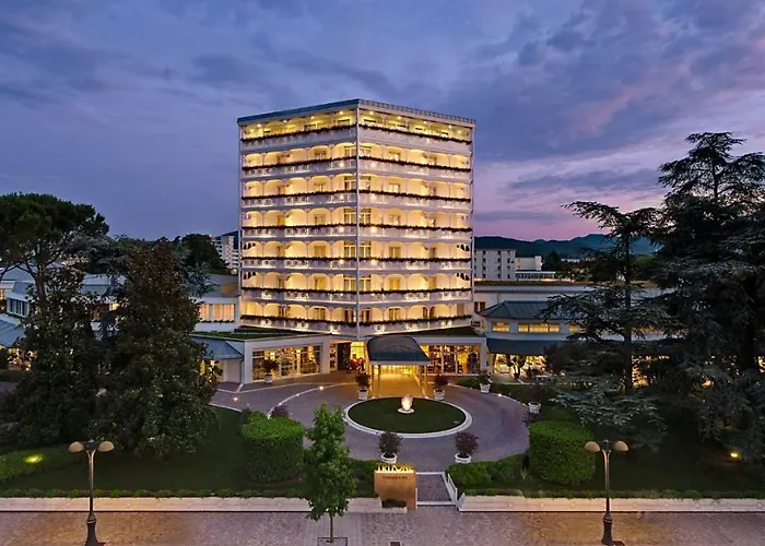Tritone Luxury Thermae & 5* アーバノ・テルメ