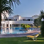Tritone Luxury Thermae & Hotel