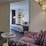 호텔 Tritone Luxury Thermae & 5*