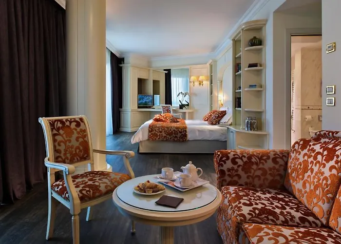 Tritone Luxury Thermae & Hotel